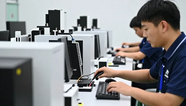 四川兴四通电子科技有限公司